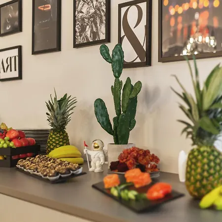 - The Niu Star By Ihg Sindelfingen