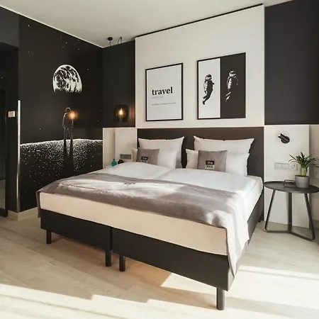 Hotel - The Niu Star By Ihg