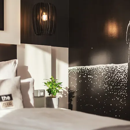 - The Niu Star By Ihg Hotel 3*