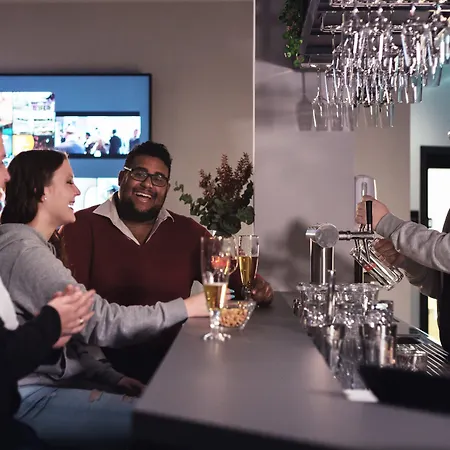 - The Niu Star By Ihg Hotel 3*