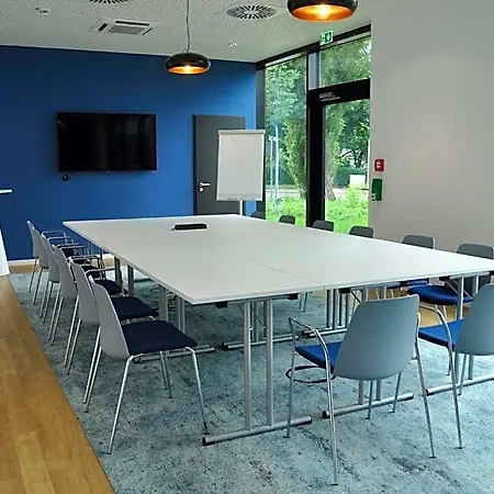 Hotel - The Niu Star By Ihg Sindelfingen